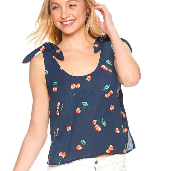 Tops - ❤️ 2/$15 XL or XXL navy cherry tie shoulder tank top